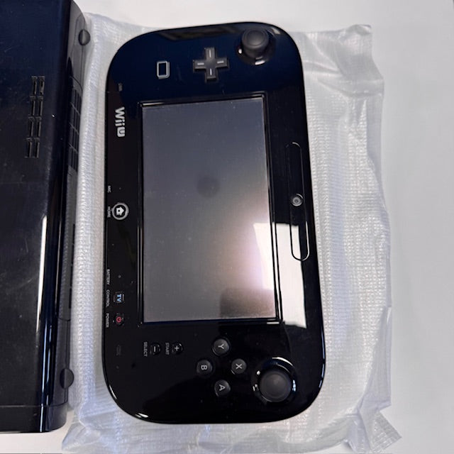 Nintendo WIIU Console Premium Edition + Mario Kart 8 PAL ITA (USATO)