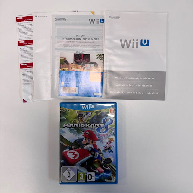 Nintendo WIIU Console Premium Edition + Mario Kart 8 PAL ITA (USATO)