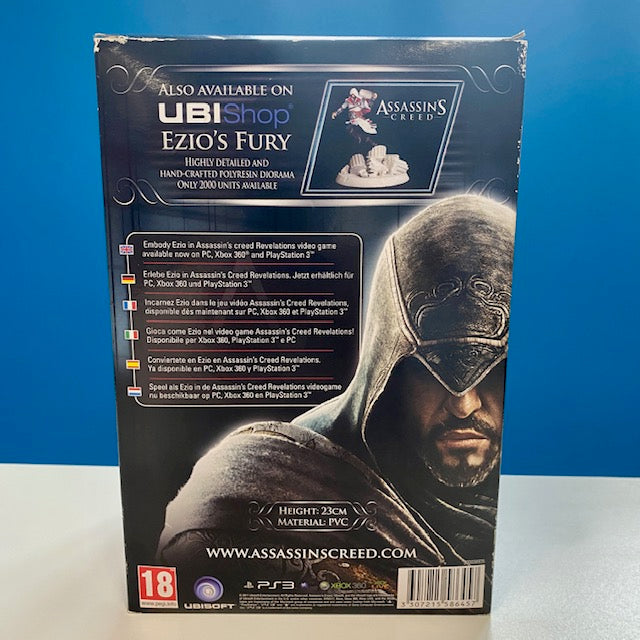 Action Figure Statua Assassin's Creed Revelations Ezio Auditore 22 CM (USATO)