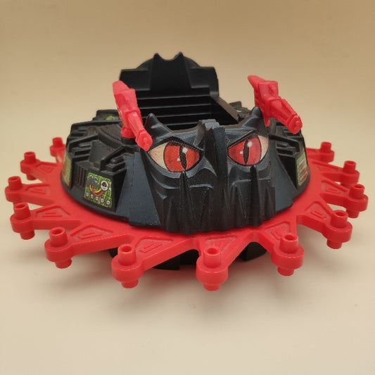 veicolo roton masters of the universe, motu, anno 1983 della mattel, rotondo con occhi e pistole, colore nero e rosso