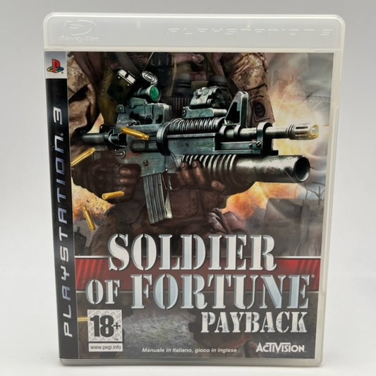 mitraglietta che spara tenuta da soldato con mimetica su sfondo grigio