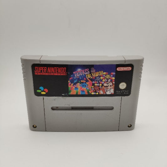 nero e grigio, blocchi tetris colorati, super mario con camice bianco e pillole colorate