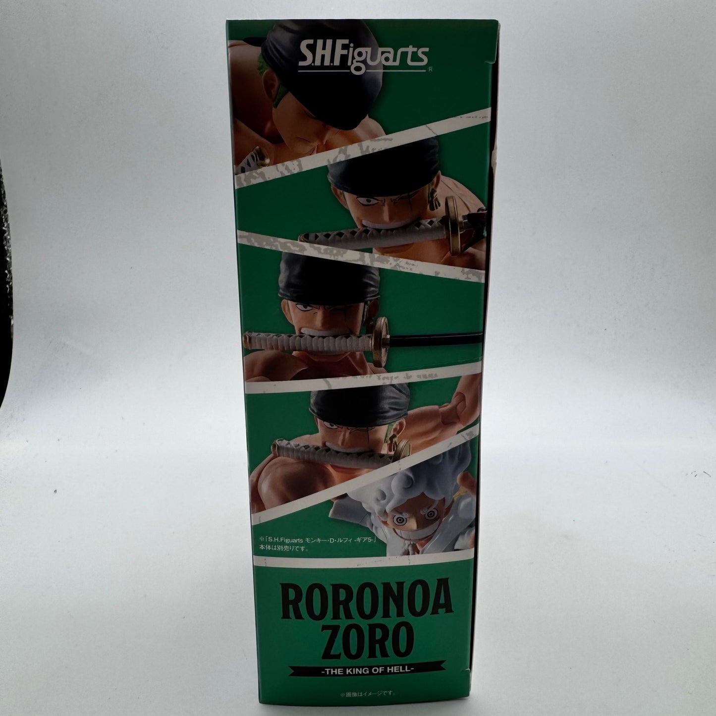 One Piece Roronoa Zoro King Of Hell S.H. Figuarts Bandai Figure