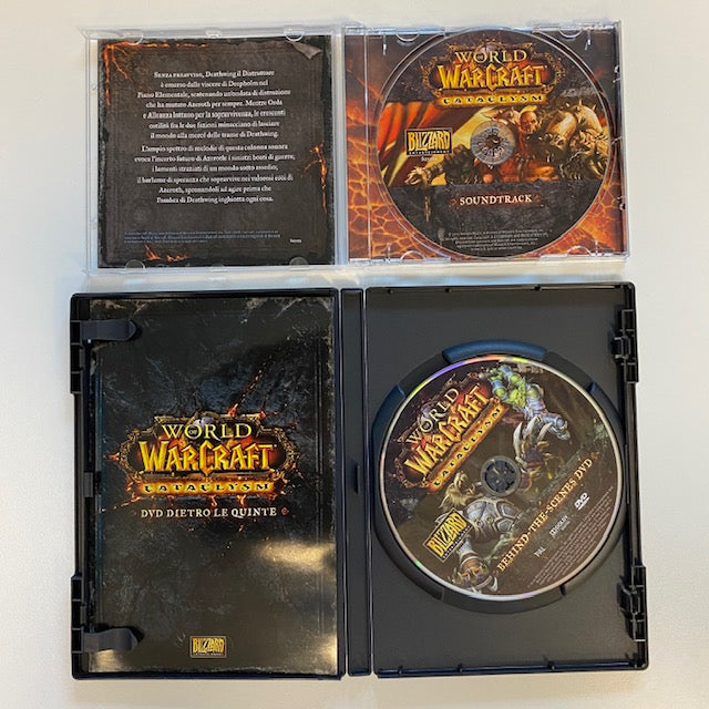 World Of Warcraft Cataclysm Collector's Edition PC PAL ITA GIOCO ASSENTE + Tappetino Mouse Extra (USATO)